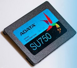 Adata Ultimate SU750 3D NAND 2.5'' SSD 256 GB, SATA III 6Gb/s, R/W 550/520 MB/s