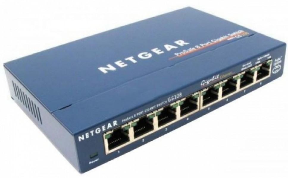 Управляемый коммутатор 8 sfp портов. Коммутатор Netgear gs108ge. Netgear 8 Port Switch. Netgear Switch 8 портов. Маршрутизатор 10 портов 1 гигабит.